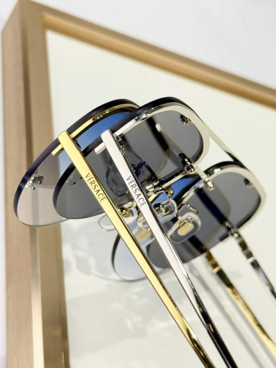 Picture of Versace Sunglasses _SKUfw77836603fw